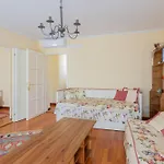 Sello Villa *