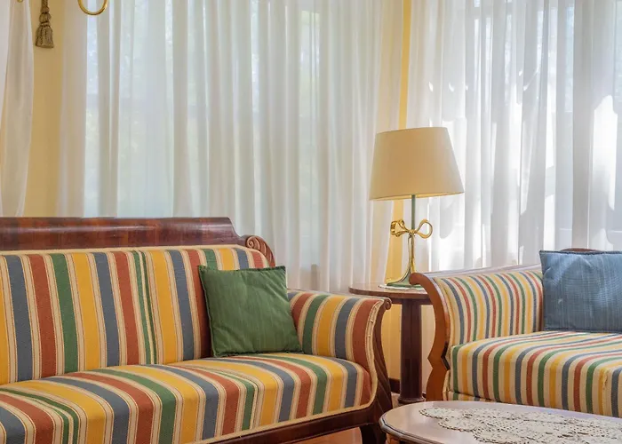 וילה Sello בלטונללה